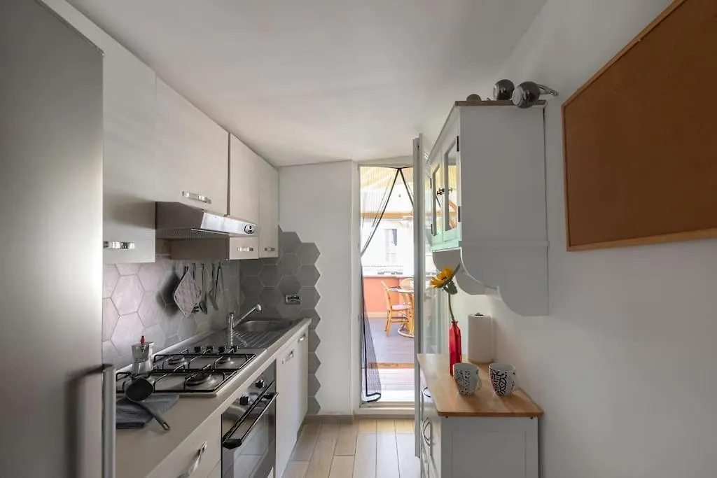 Apartment Penthouse With Jacuzzi On Private Terrace In Trastevere Rome Italy